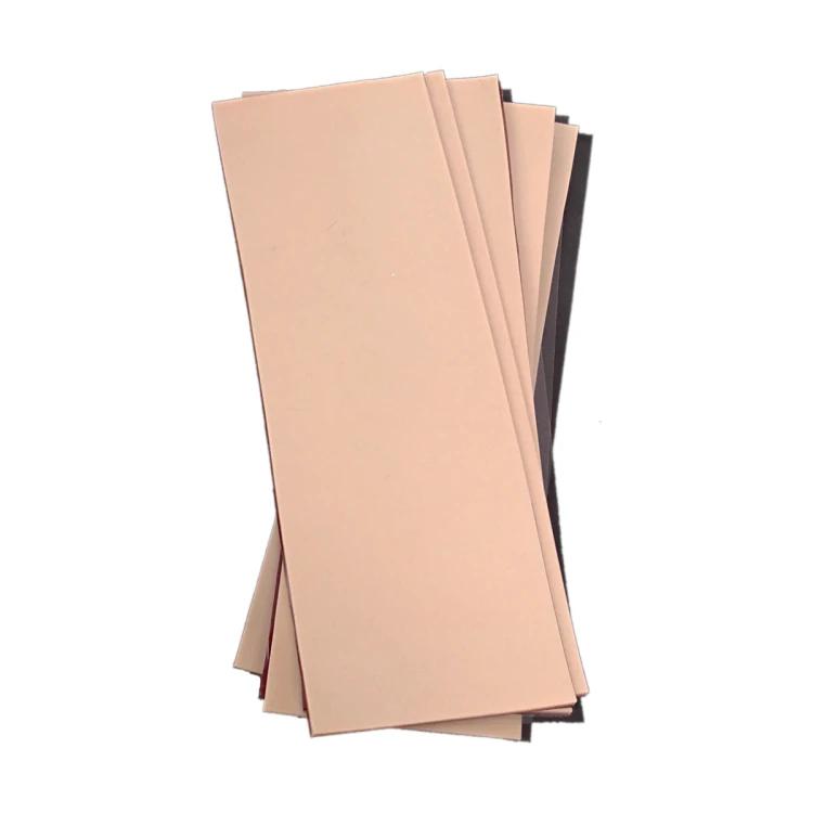 Zestaw-10-wymiennych-skor-szyi-do-trenazera-Techline-Cric-in-a-Box®.jpg